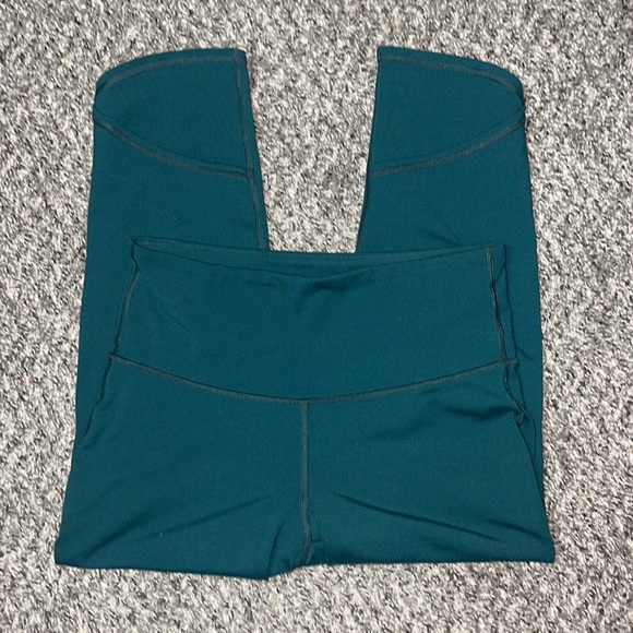 Old Navy Leggings - Picture 2 of 10